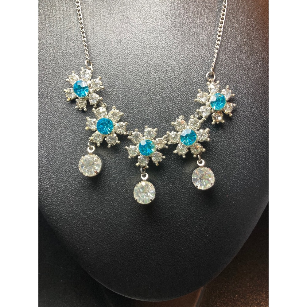Vtg 50s Blue Clear Rhinestone Bib Necklace Snowflake Cluster Dangle Silver Tone - Picture 2 of 5